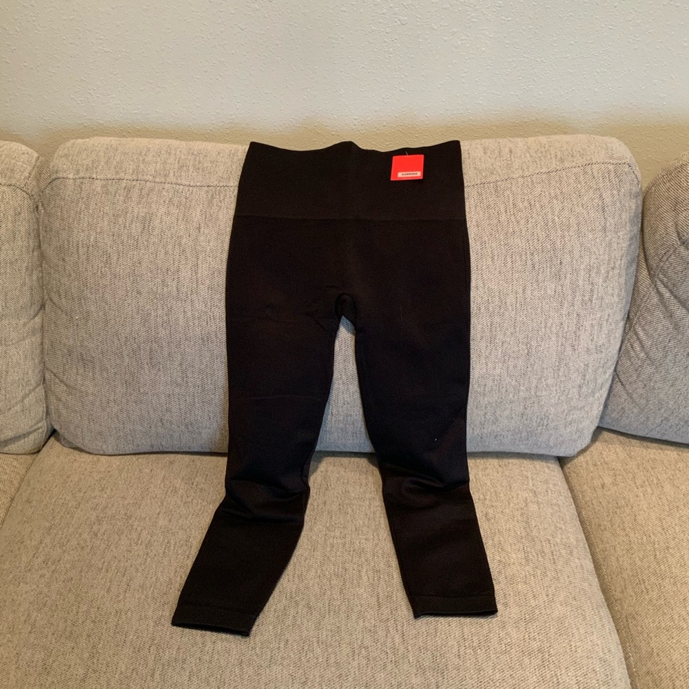 SPANX Classic Black Leggings